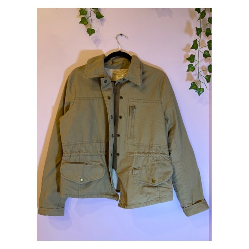 Women’s Gap utility jacket with zipper and buttons
